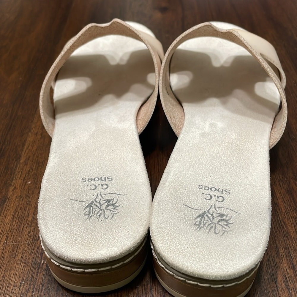 G. C. Shoes Nellie beige cutout flat slide sandals - Picture 4 of 9